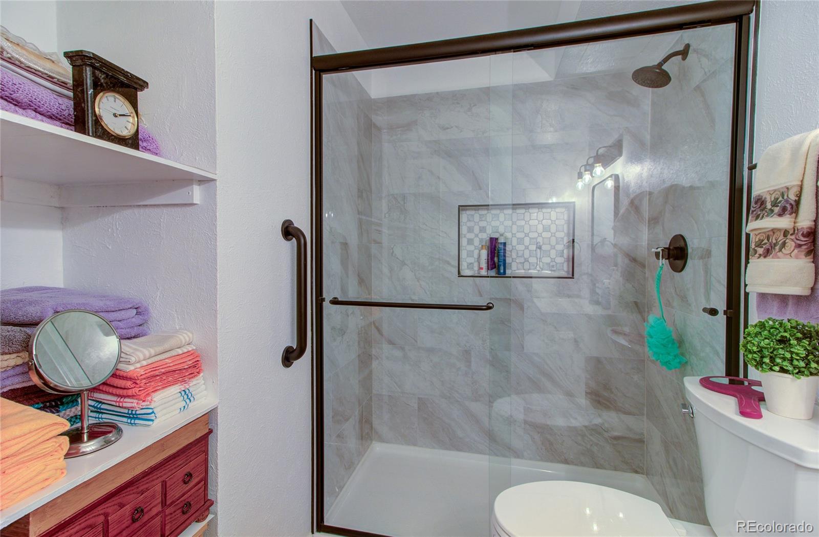 MLS Image #11 for 3663 s sheridan boulevard,denver, Colorado