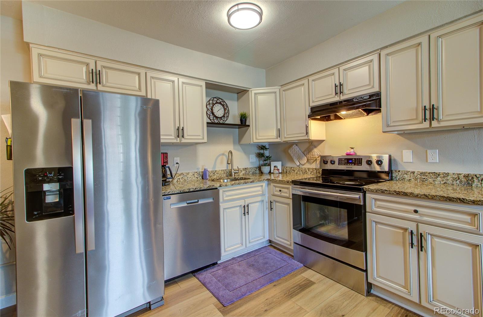 MLS Image #2 for 3663 s sheridan boulevard,denver, Colorado