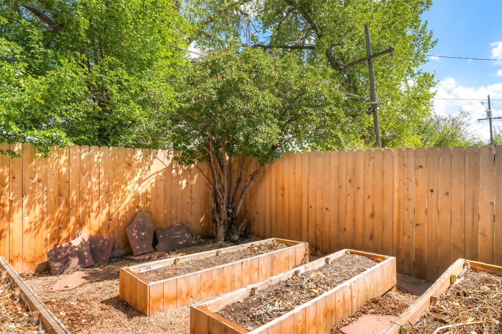 MLS Image #25 for 1540 s dale court,denver, Colorado