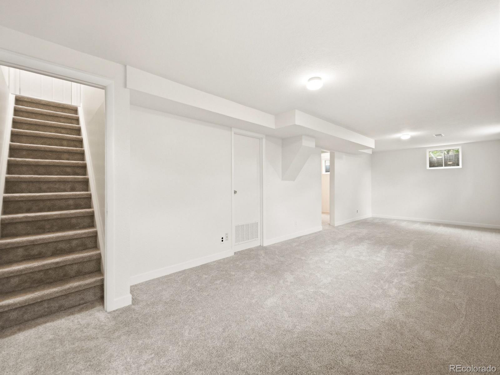 MLS Image #18 for 2161  meadowbrook drive,denver, Colorado