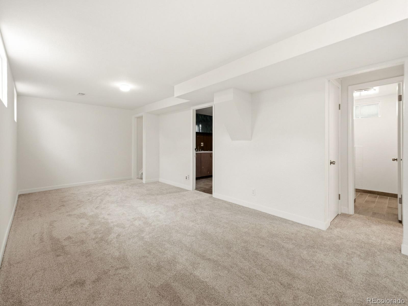 MLS Image #20 for 2161  meadowbrook drive,denver, Colorado