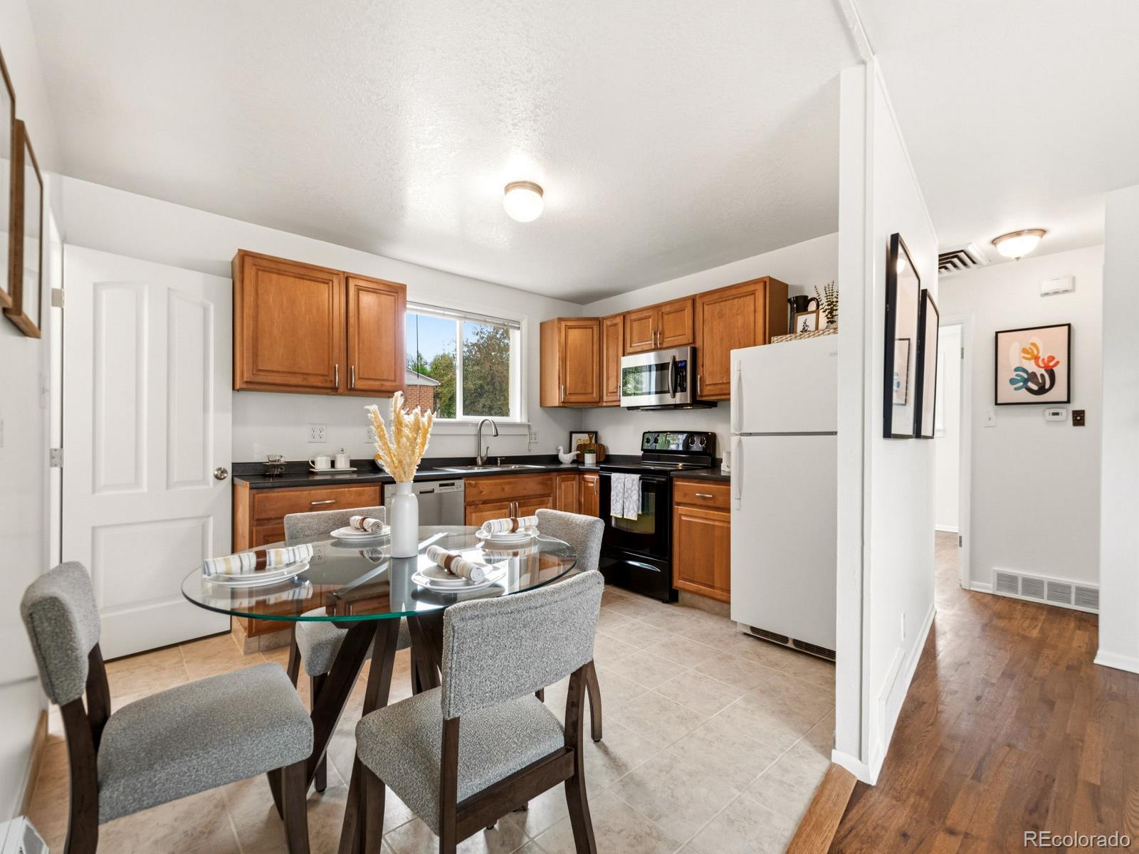 MLS Image #7 for 2161  meadowbrook drive,denver, Colorado