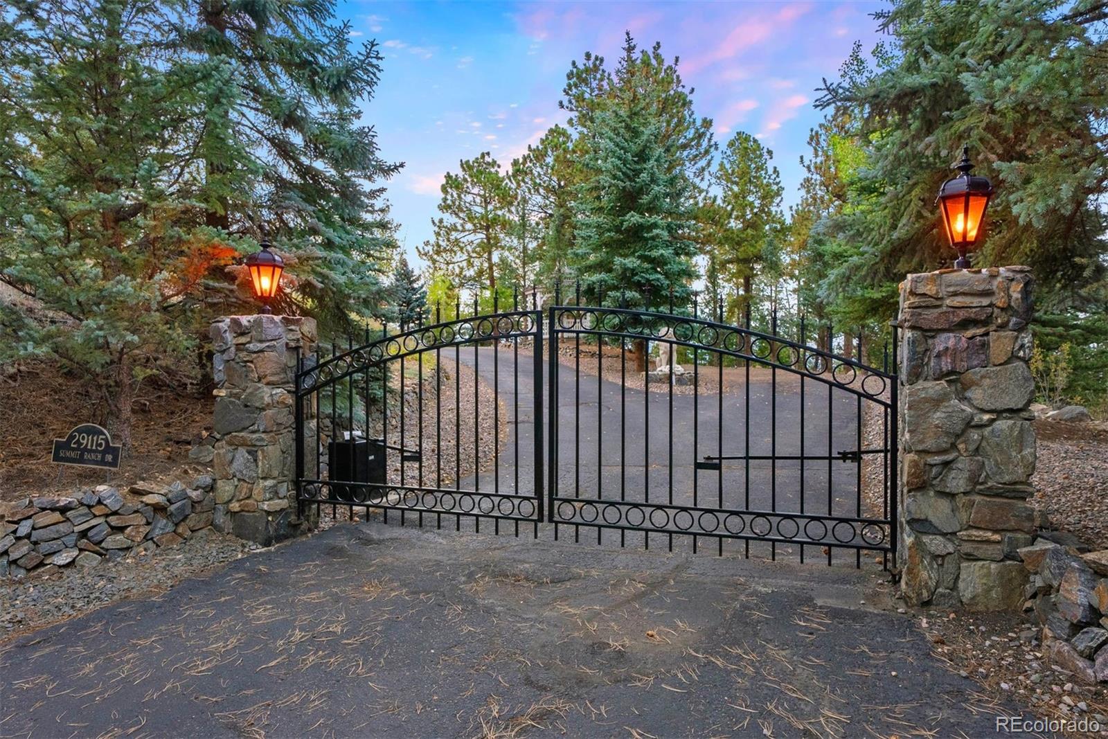 MLS Image #16 for 29115  summit ranch drive,golden, Colorado