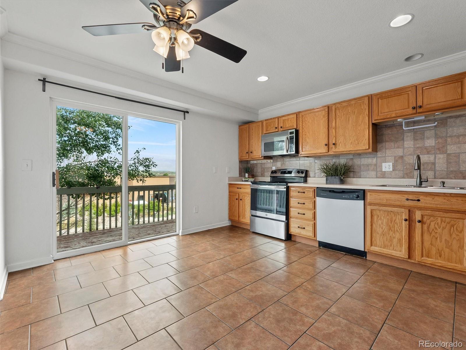 MLS Image #7 for 1894  oakcrest circle ,castle rock, Colorado