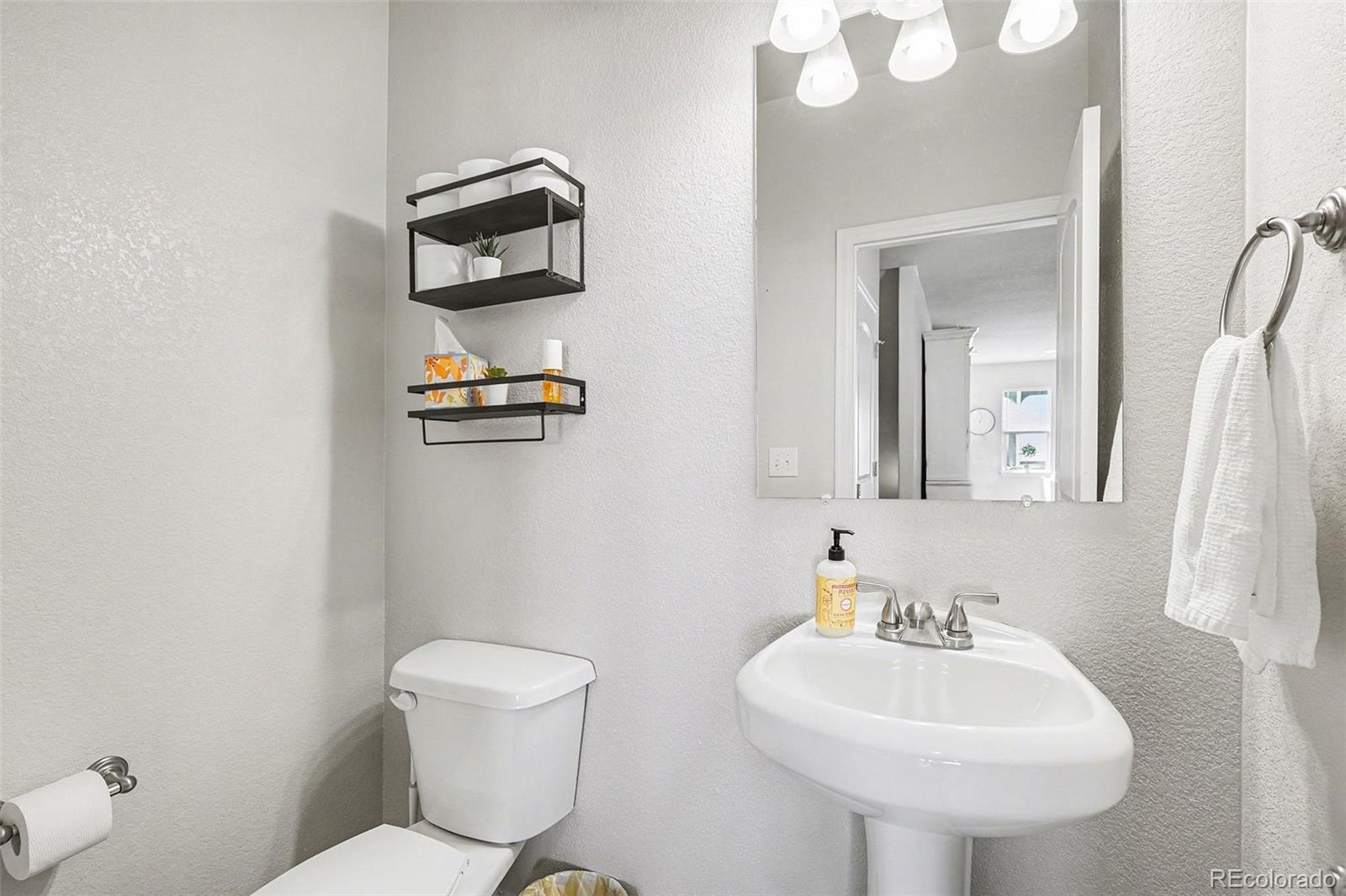 MLS Image #14 for 11250  florence street,commerce city, Colorado