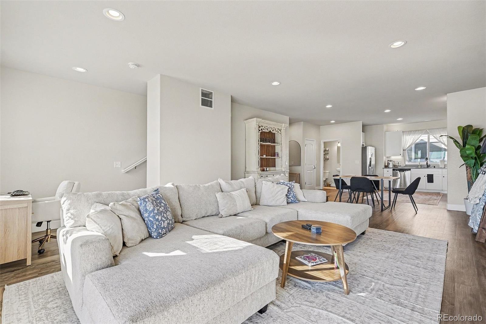 MLS Image #2 for 11250  florence street,commerce city, Colorado