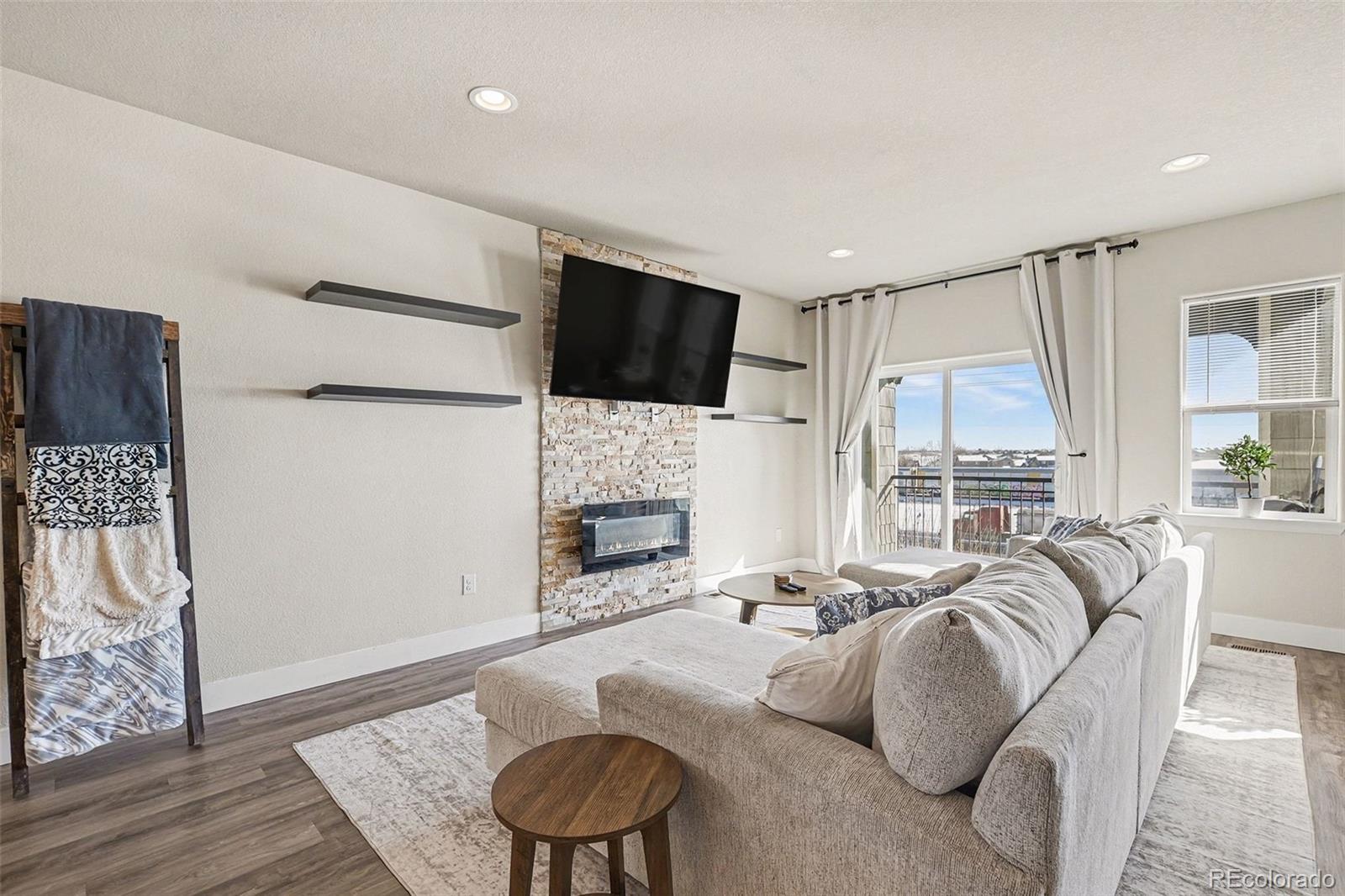 MLS Image #4 for 11250  florence street,commerce city, Colorado