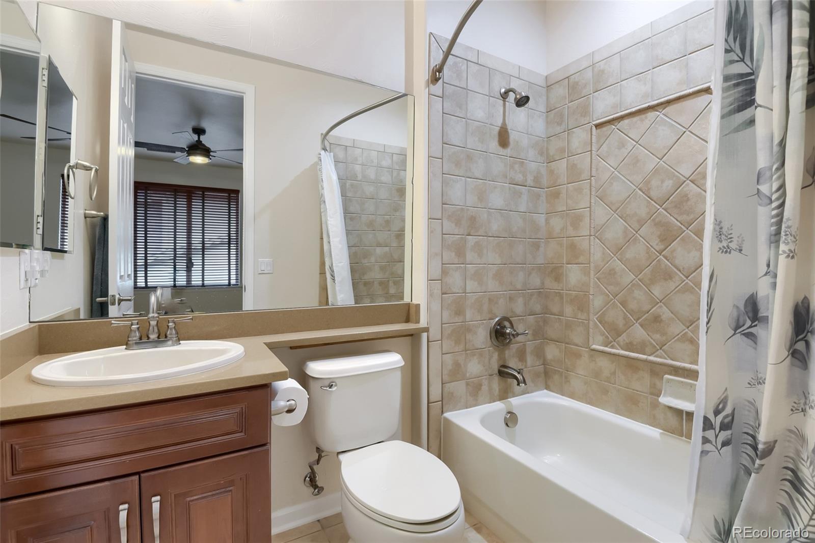 MLS Image #37 for 25061 e indore place,aurora, Colorado