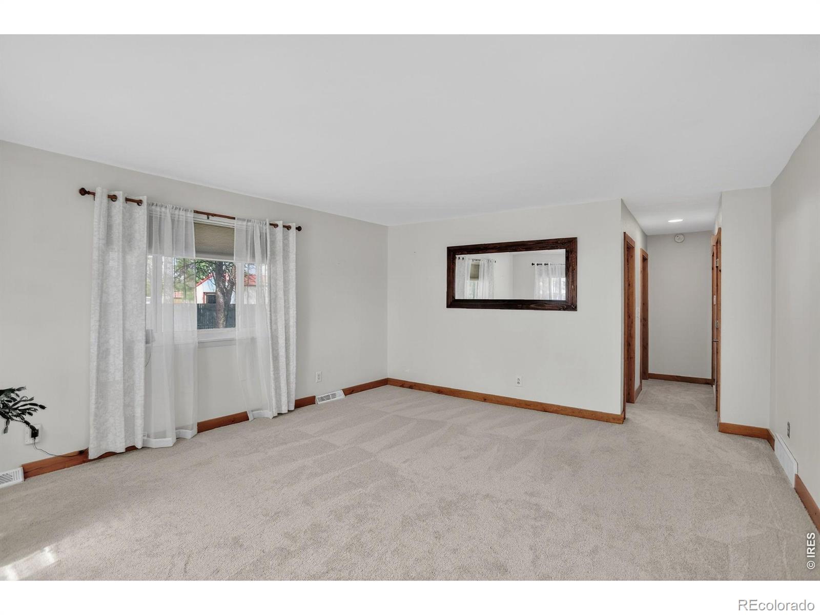 MLS Image #11 for 5084  46th avenue,greeley, Colorado