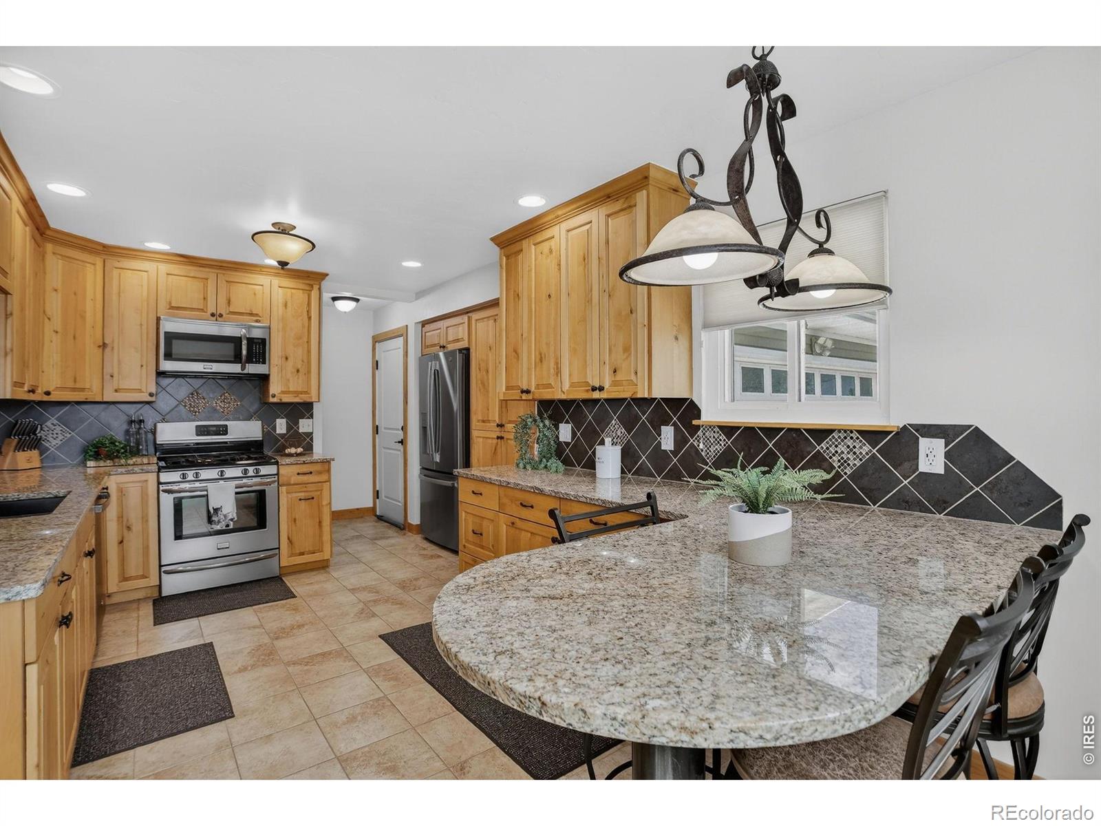 MLS Image #5 for 5084  46th avenue,greeley, Colorado