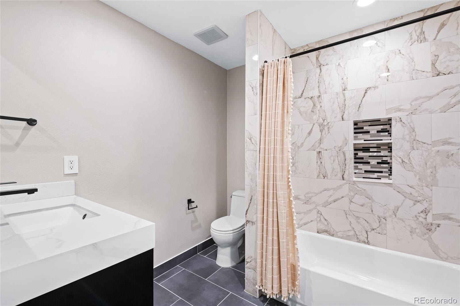 MLS Image #21 for 9012 w center avenue,lakewood, Colorado