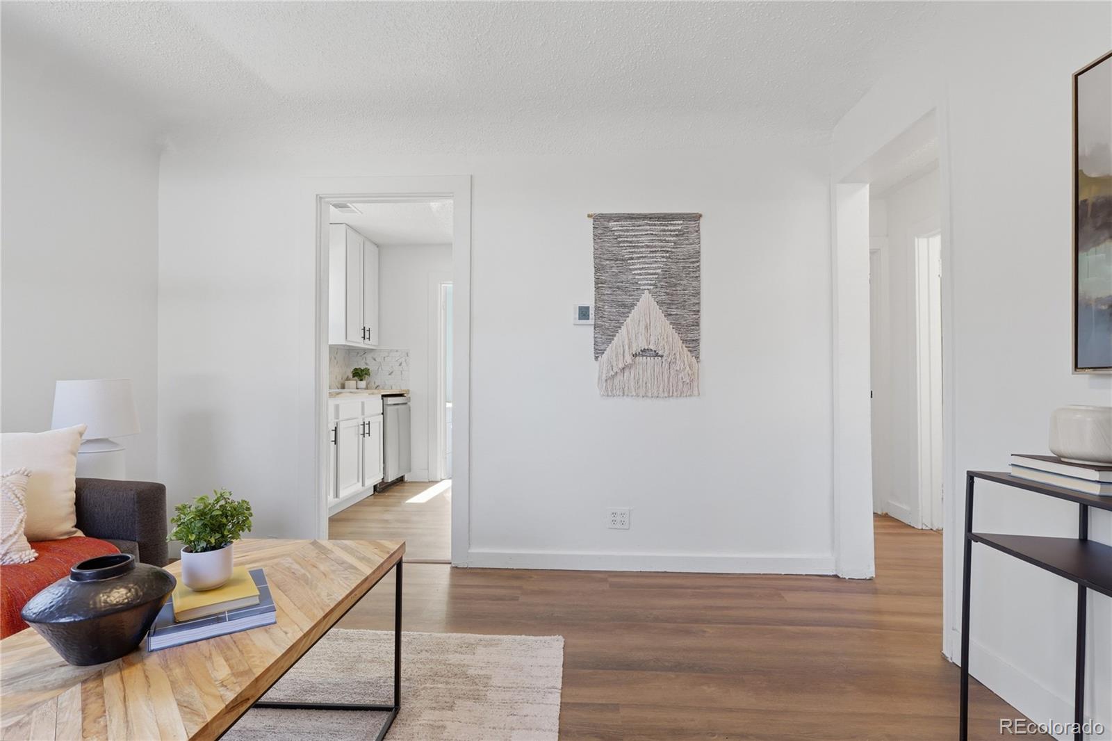 MLS Image #4 for 1334  havana street,aurora, Colorado