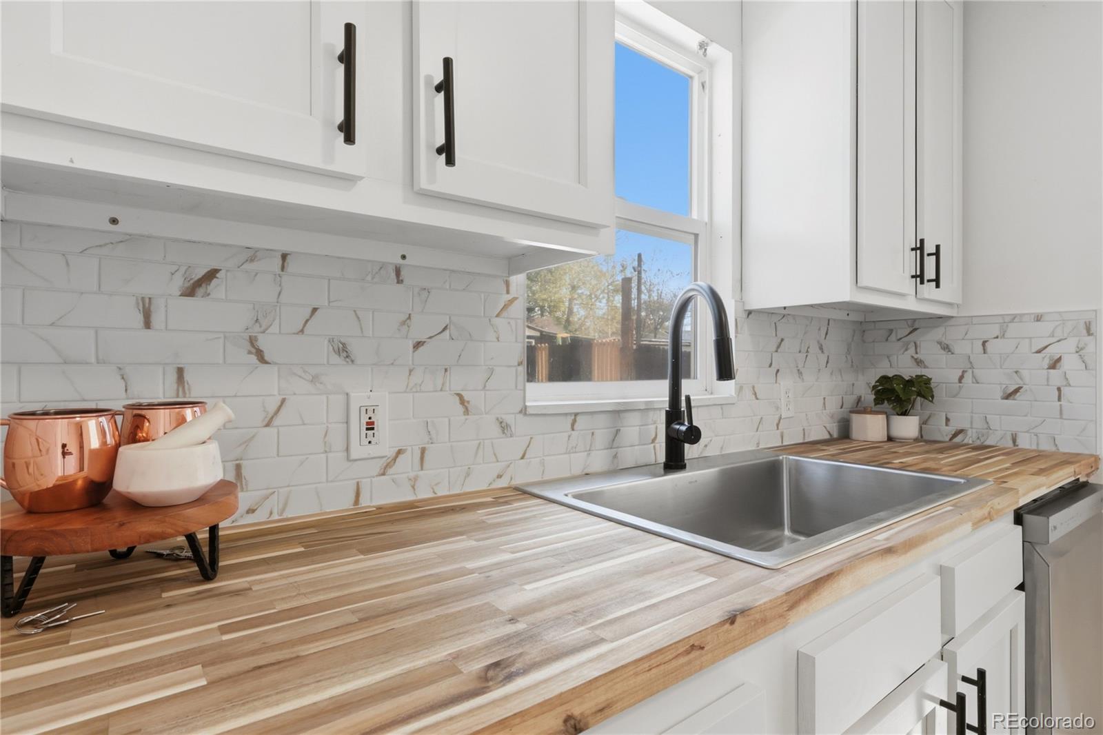 MLS Image #9 for 1334  havana street,aurora, Colorado