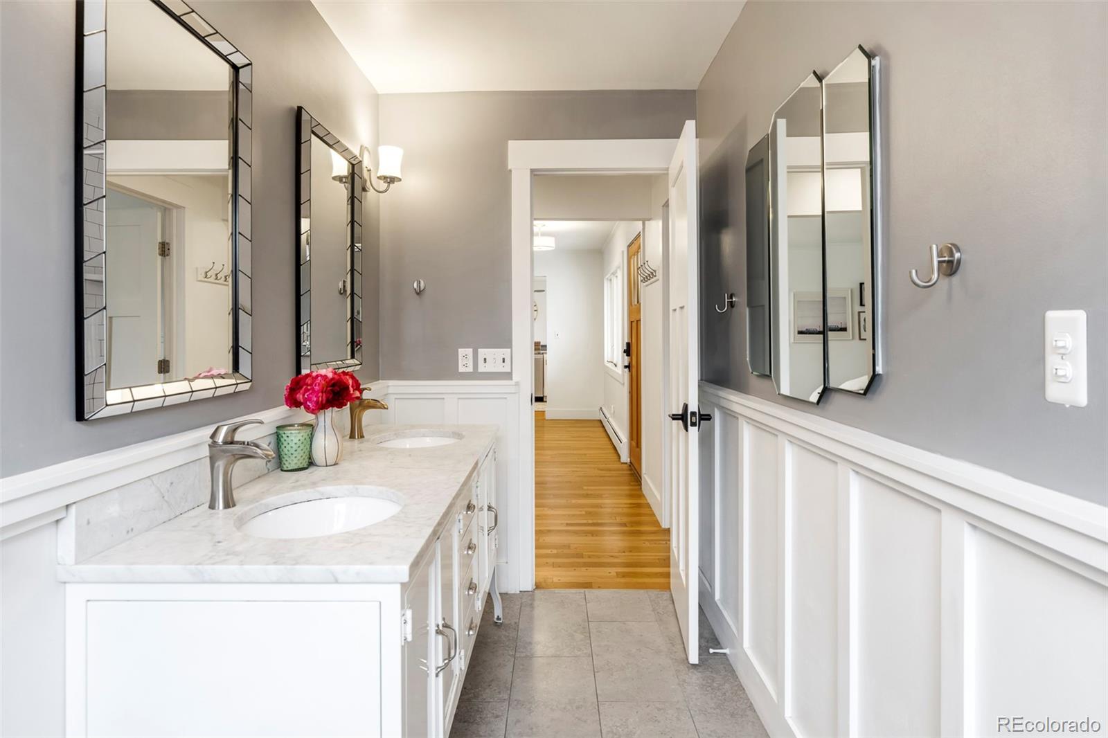 MLS Image #16 for 3242 s fillmore street,denver, Colorado