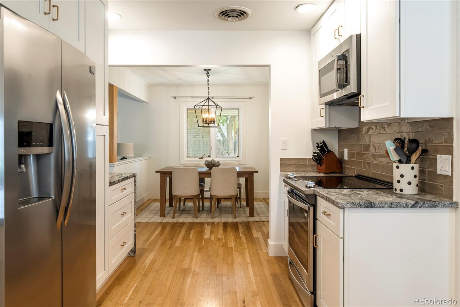 MLS Image #7 for 3242 s fillmore street,denver, Colorado