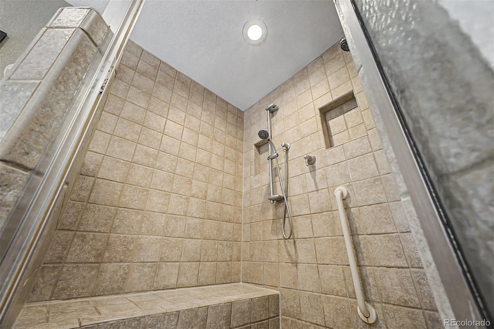 MLS Image #20 for 425  long view court,longmont, Colorado