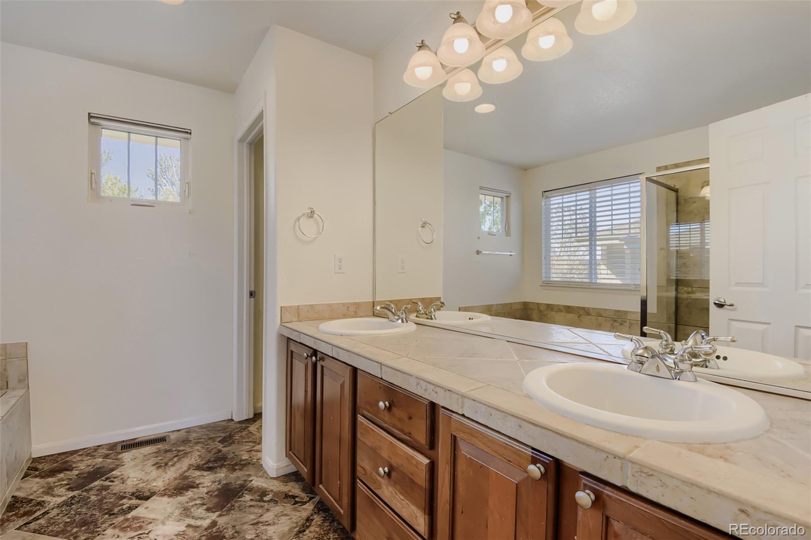 MLS Image #16 for 10805  hickory ridge street,highlands ranch, Colorado