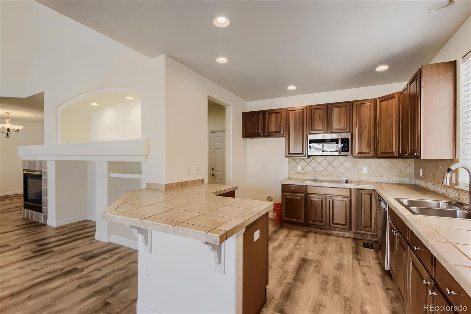 MLS Image #9 for 10805  hickory ridge street,highlands ranch, Colorado