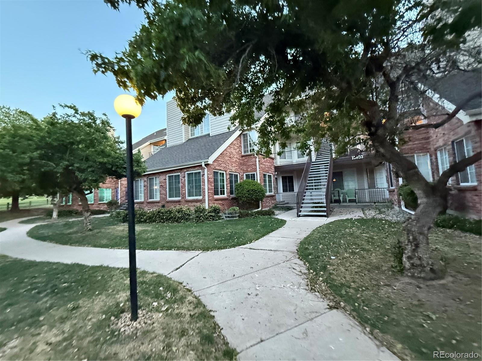MLS Image #3 for 13833 e lehigh avenue,aurora, Colorado