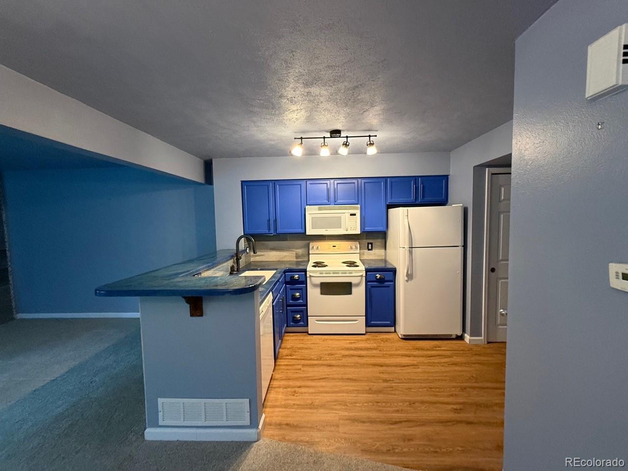 MLS Image #4 for 13833 e lehigh avenue,aurora, Colorado