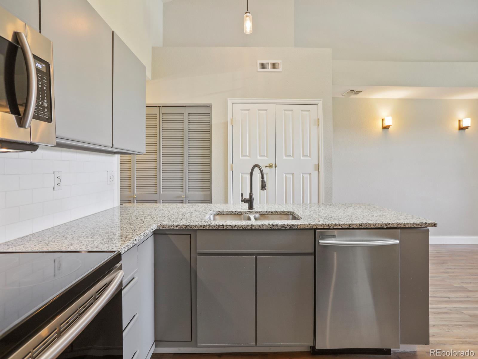MLS Image #7 for 3070 w prentice avenue d,littleton, Colorado