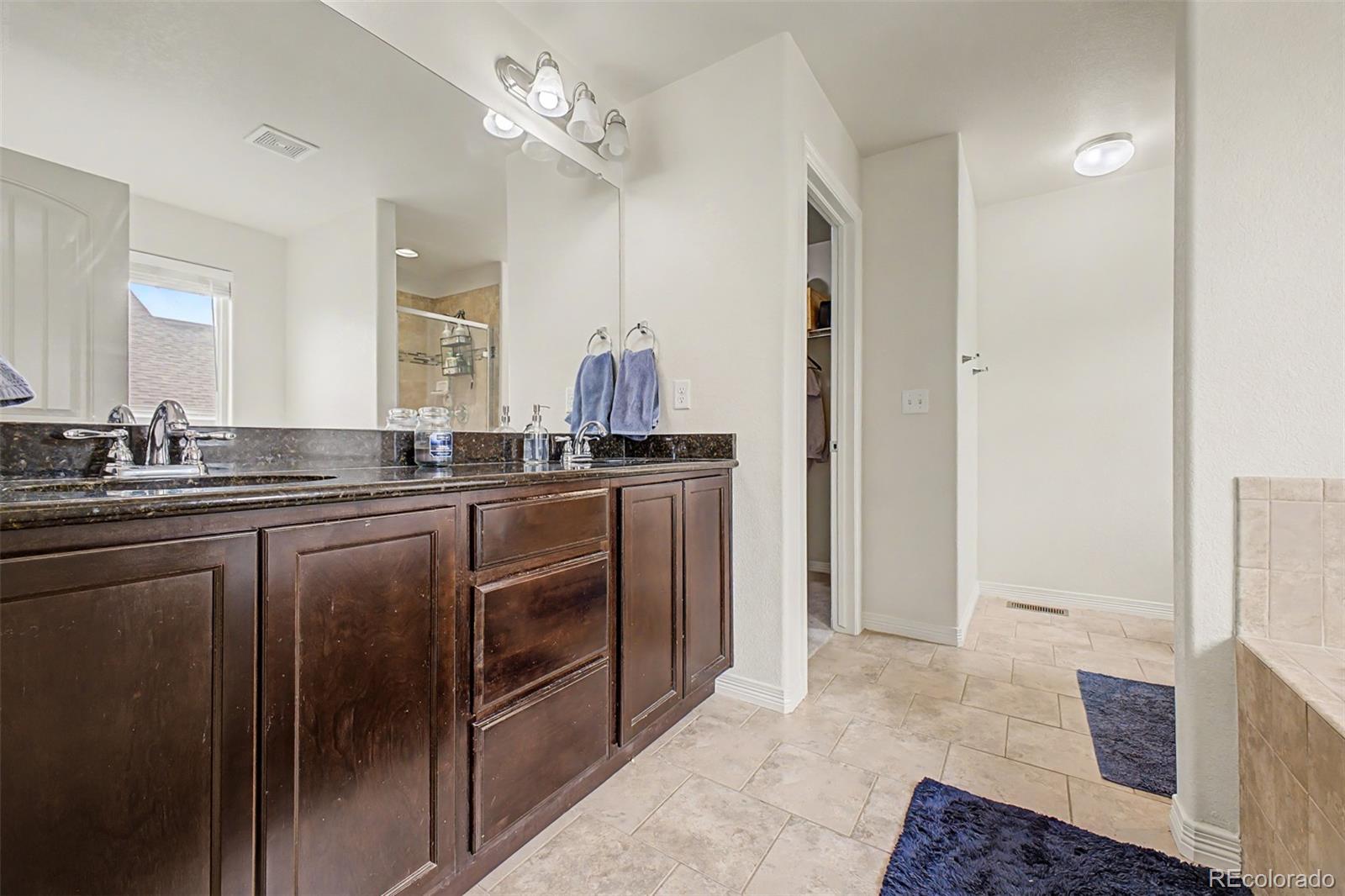 MLS Image #15 for 2720  bridle drive,mead, Colorado