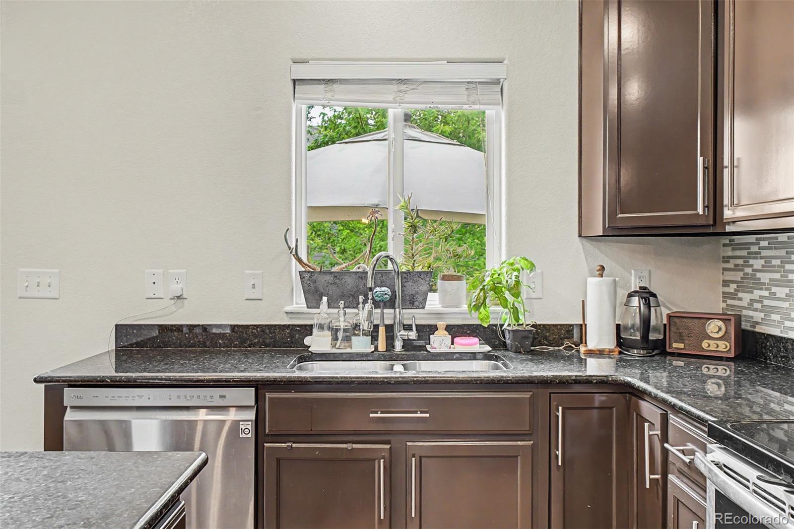 MLS Image #7 for 2720  bridle drive,mead, Colorado