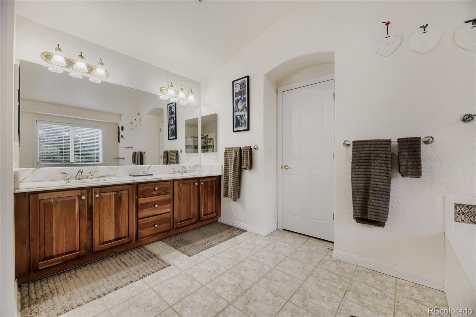 MLS Image #22 for 9393 s holland way,littleton, Colorado