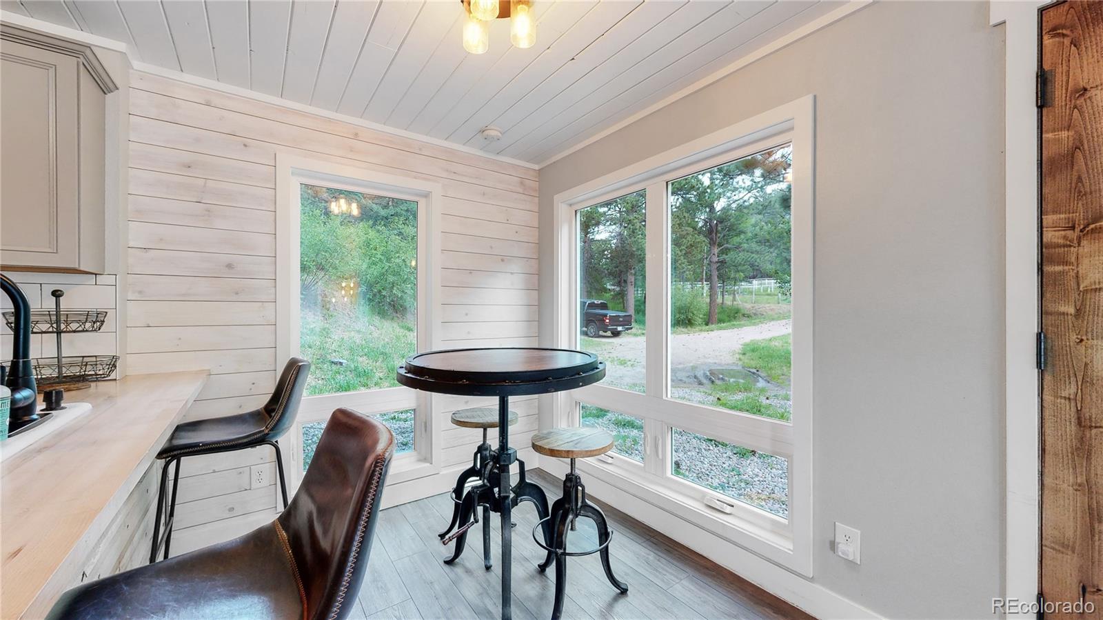 MLS Image #10 for 1268  spring valley road,bellvue, Colorado