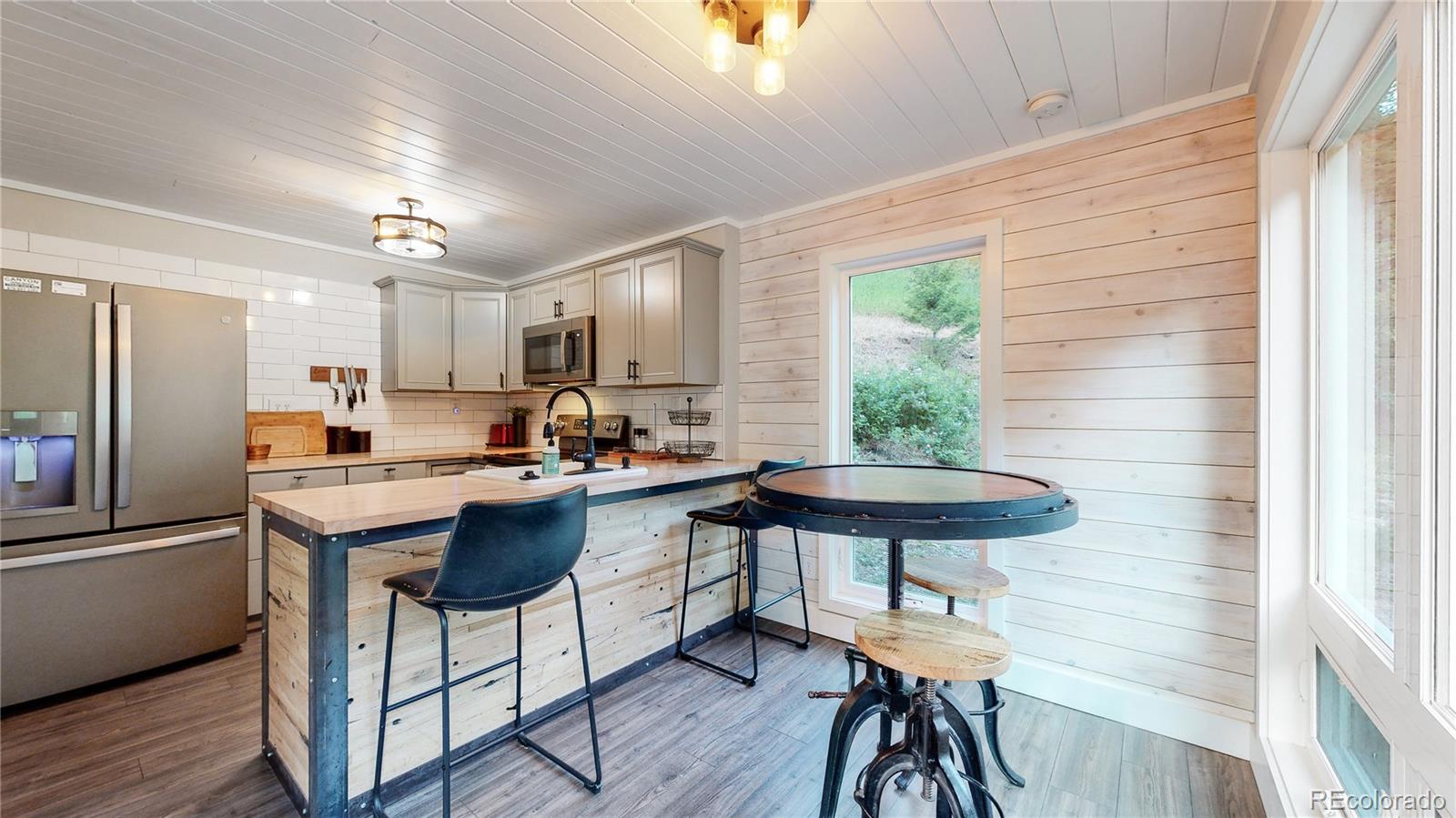MLS Image #11 for 1268  spring valley road,bellvue, Colorado