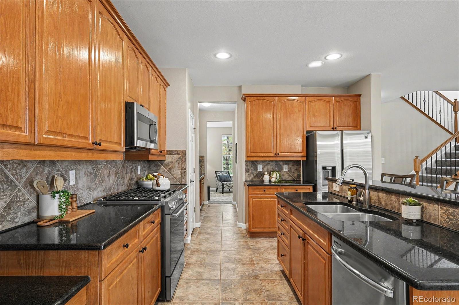 MLS Image #15 for 1372 s duquesne court,aurora, Colorado