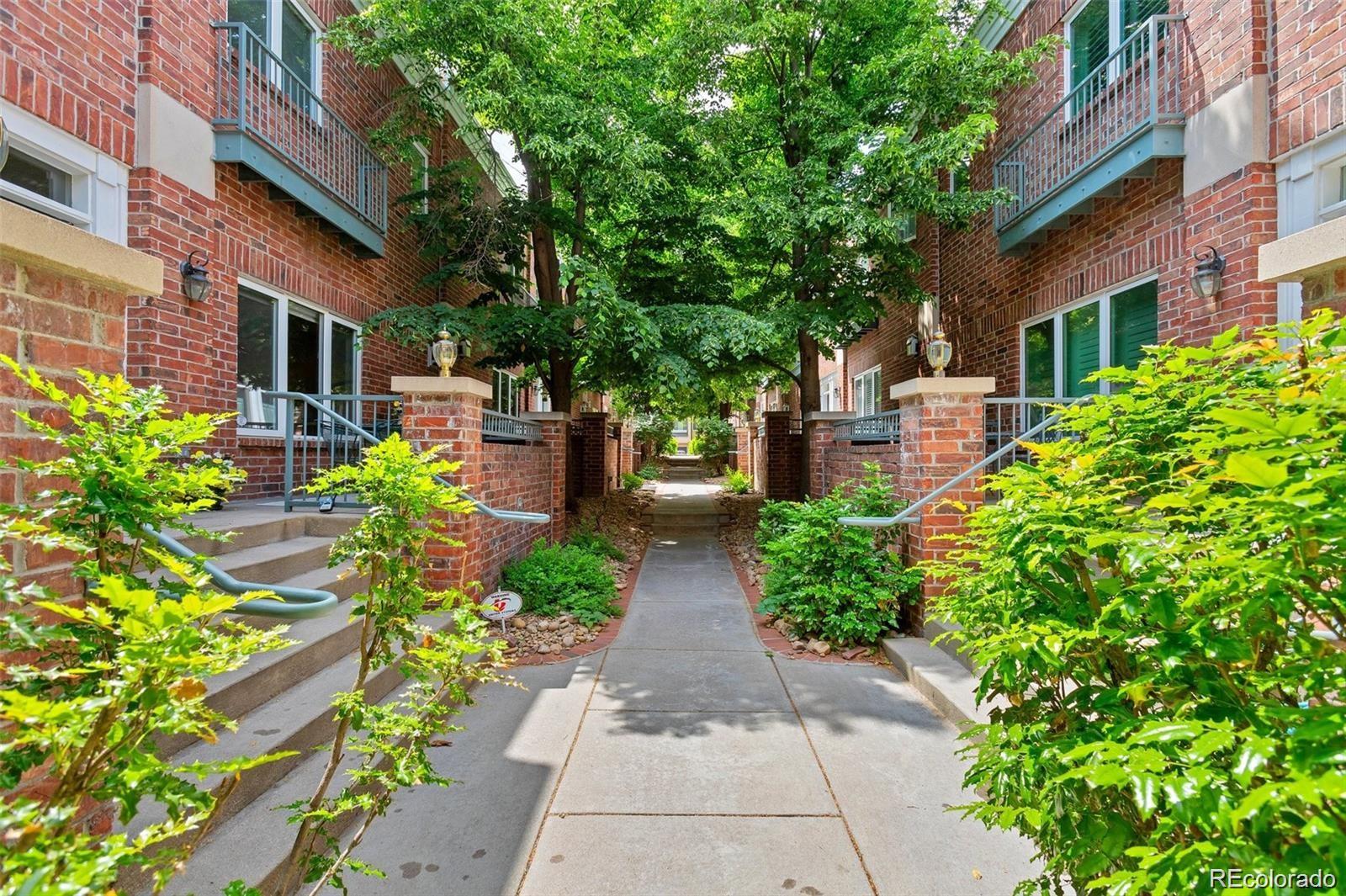 MLS Image #2 for 2660 s university boulevard i,denver, Colorado
