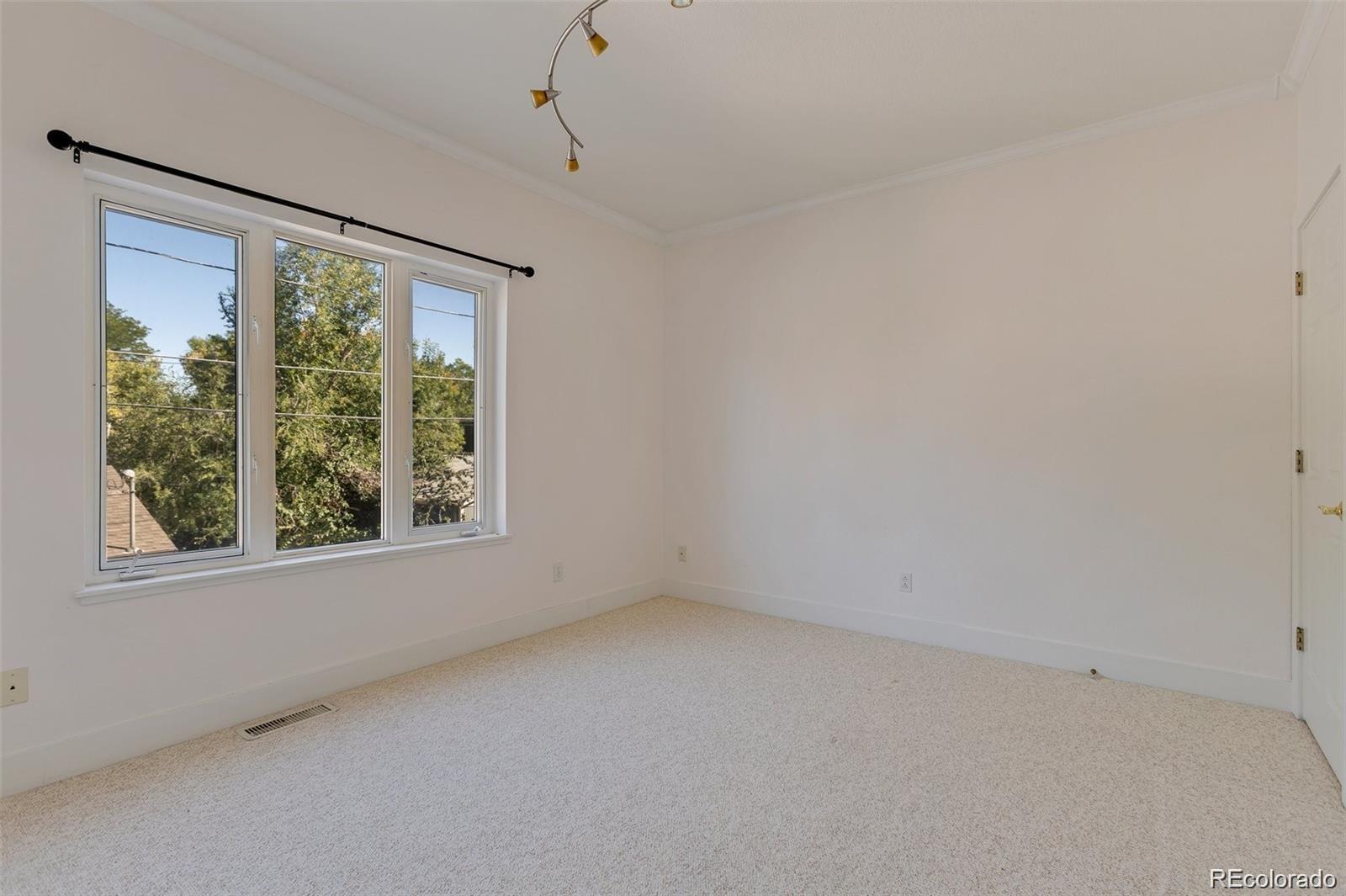 MLS Image #22 for 2660 s university boulevard i,denver, Colorado