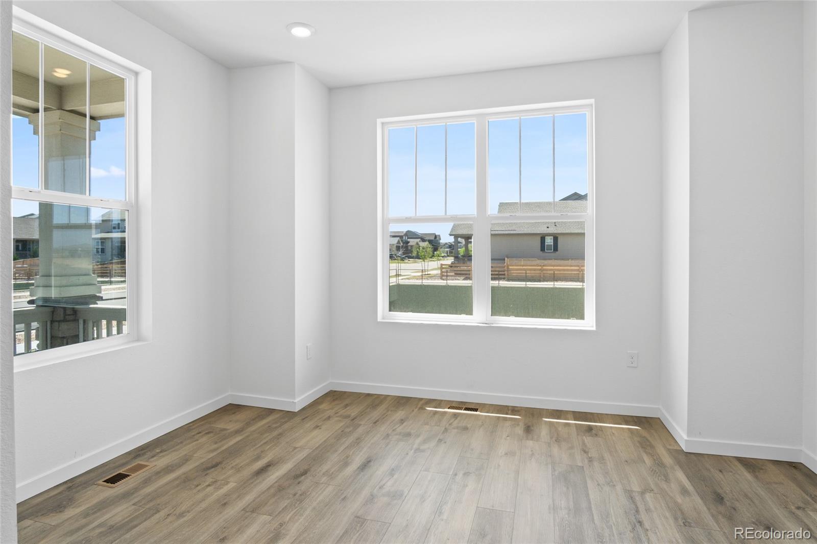 MLS Image #9 for 10231  tucson street,commerce city, Colorado