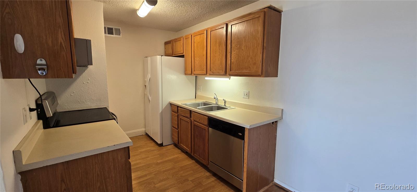 MLS Image #2 for 10211  ura lane 1-301,thornton, Colorado