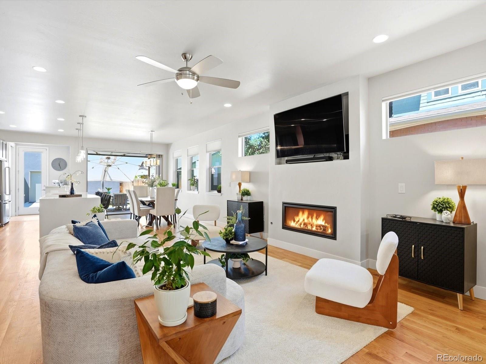 MLS Image #14 for 2065 s clayton street,denver, Colorado