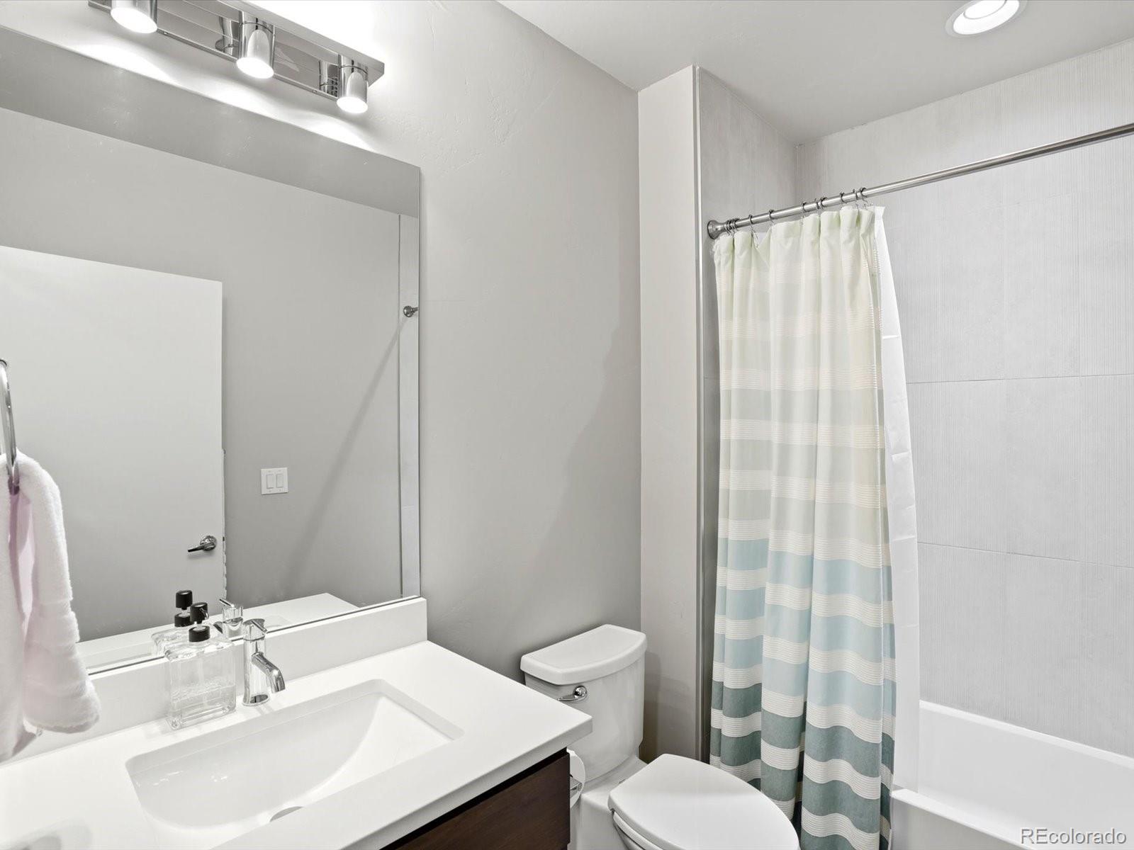 MLS Image #41 for 2065 s clayton street,denver, Colorado