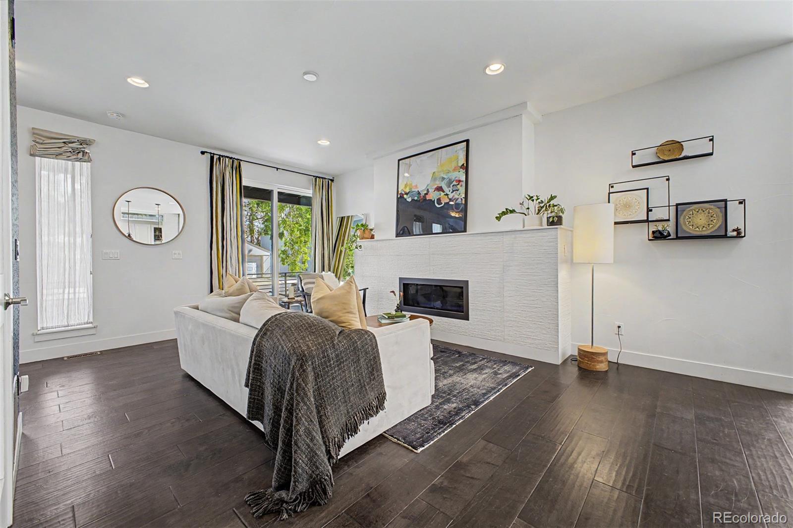 MLS Image #3 for 4566 w 39th avenue,denver, Colorado