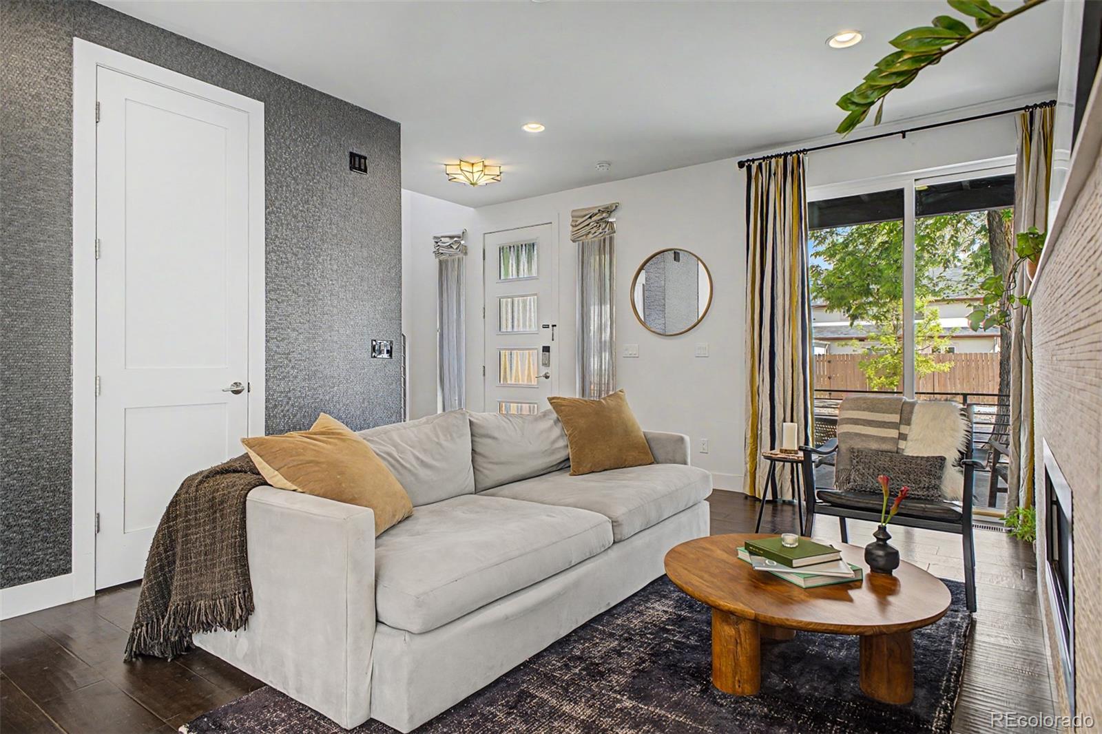 MLS Image #5 for 4566 w 39th avenue,denver, Colorado