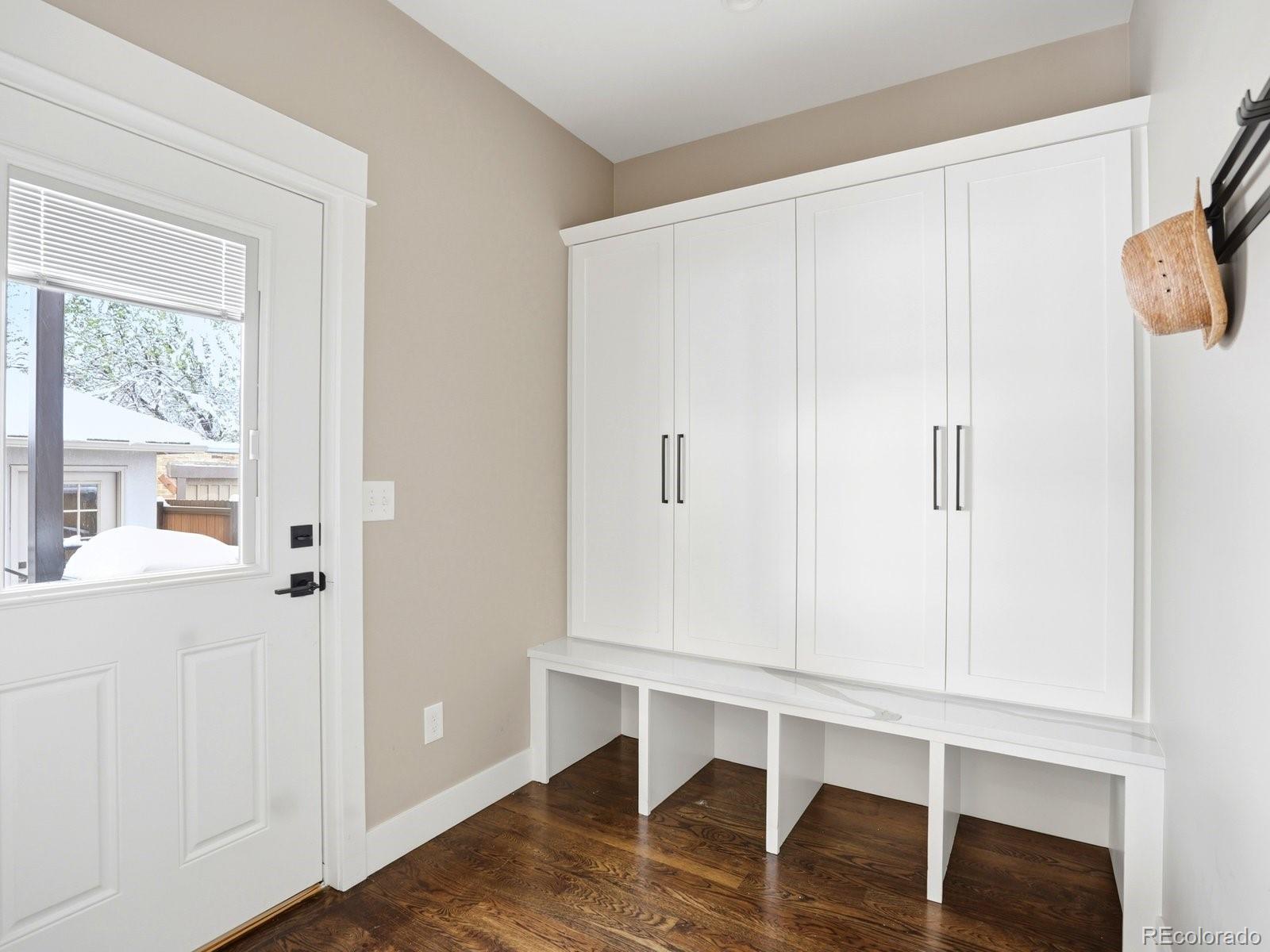 MLS Image #15 for 2351 n glencoe street,denver, Colorado