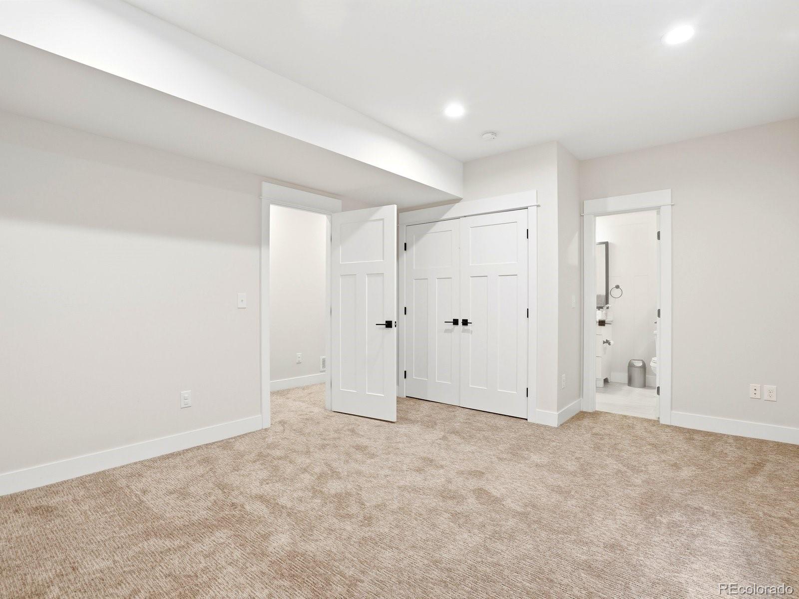 MLS Image #34 for 2351 n glencoe street,denver, Colorado