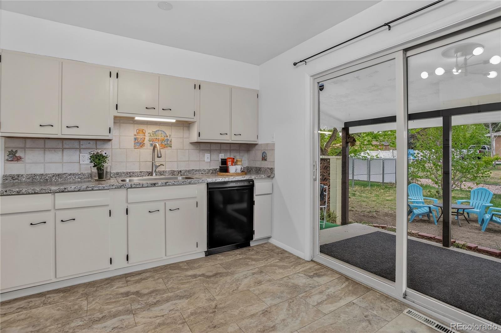 MLS Image #11 for 599 s swadley street,lakewood, Colorado