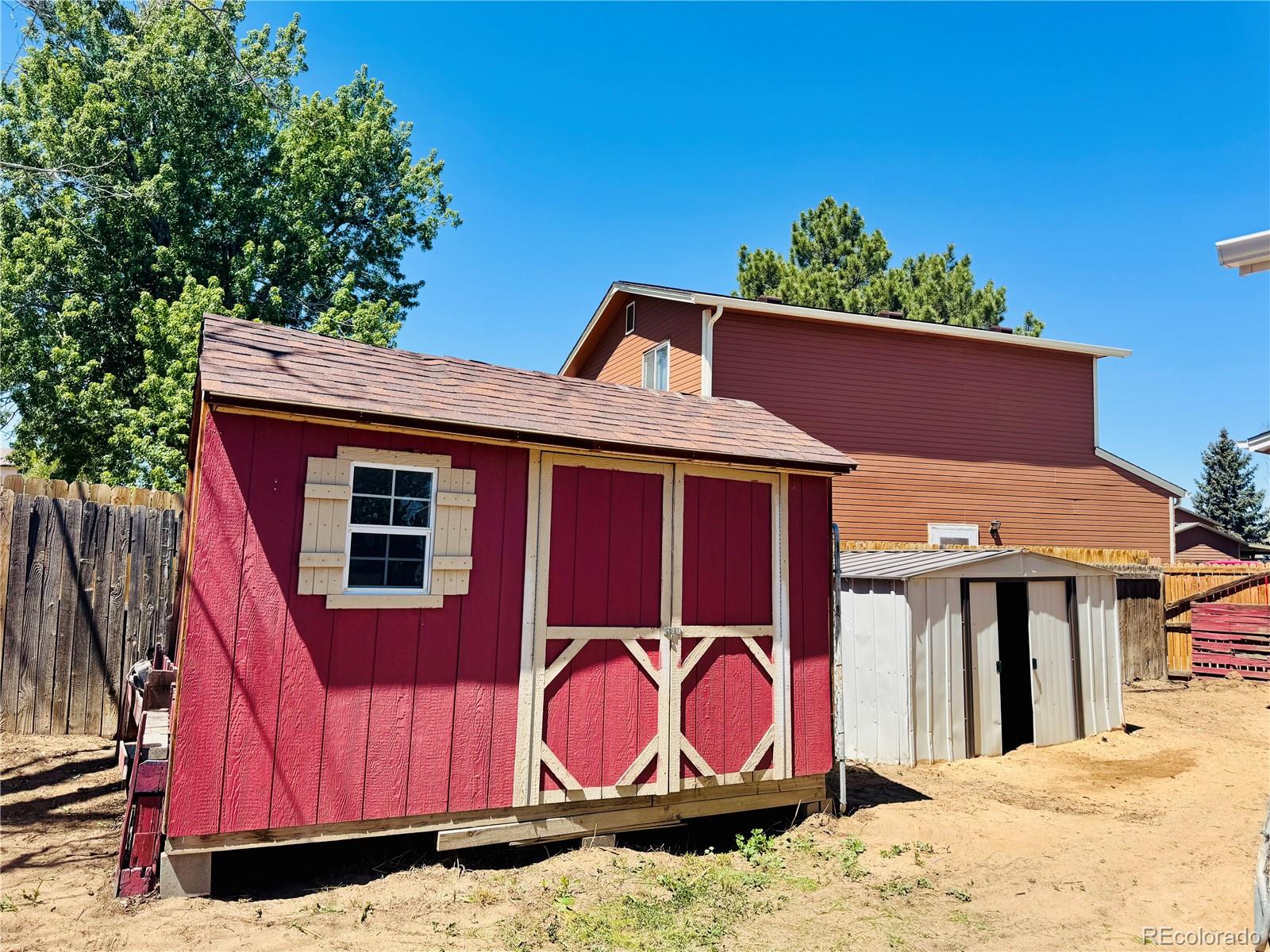 MLS Image #20 for 14862 e elk place,denver, Colorado