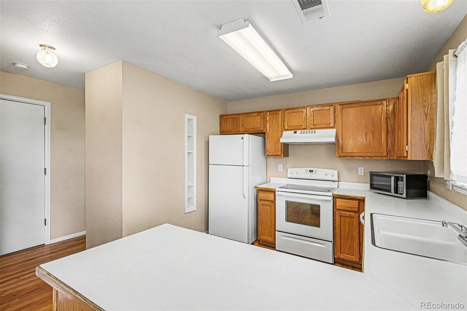 MLS Image #13 for 10411  hyacinth street,highlands ranch, Colorado