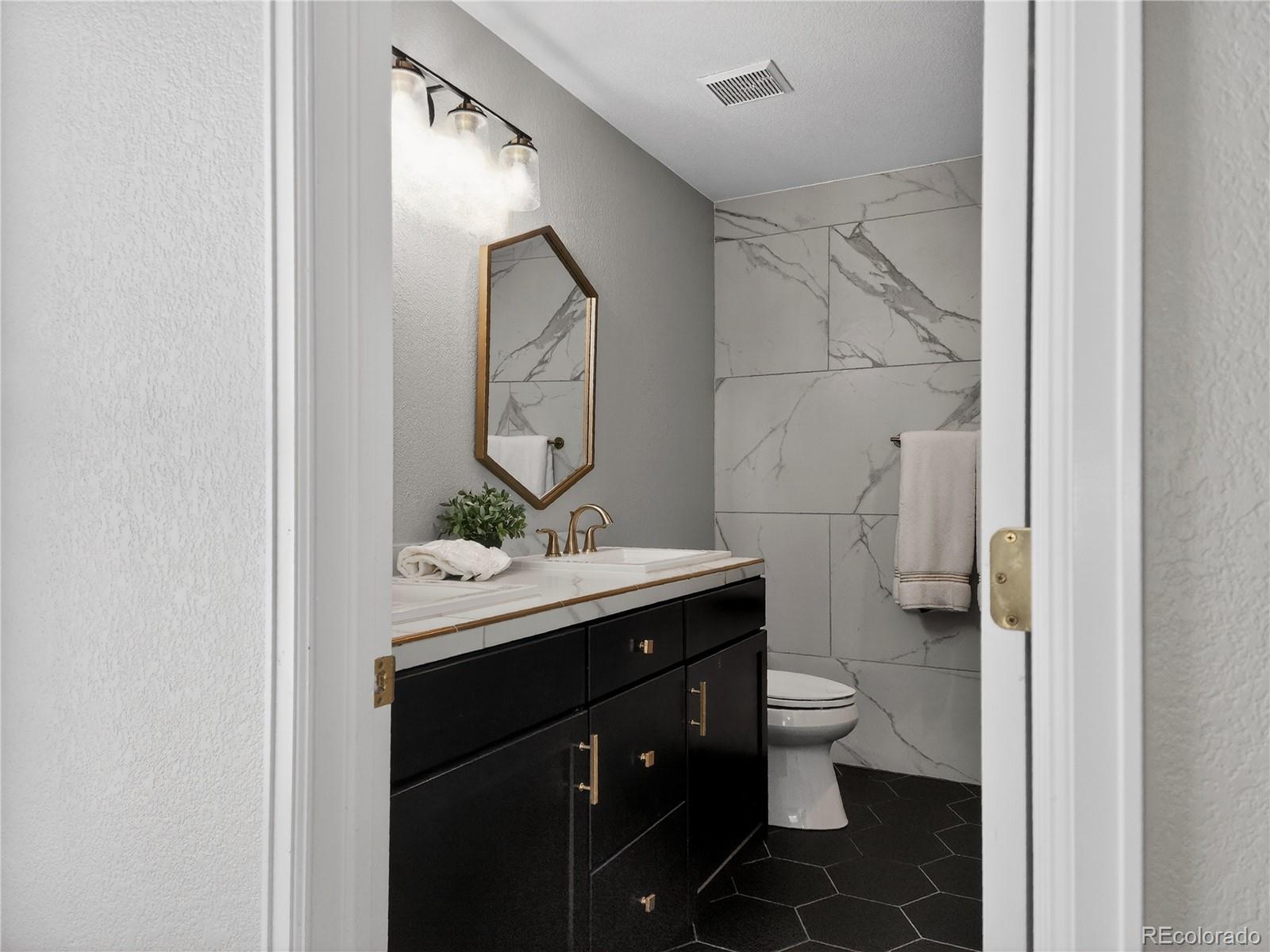 MLS Image #17 for 7937  lafayette way,denver, Colorado