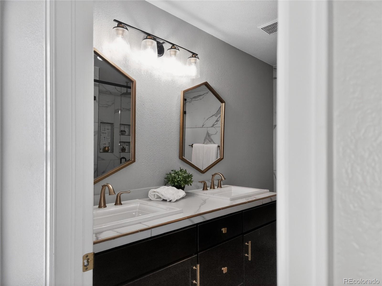 MLS Image #19 for 7937  lafayette way,denver, Colorado