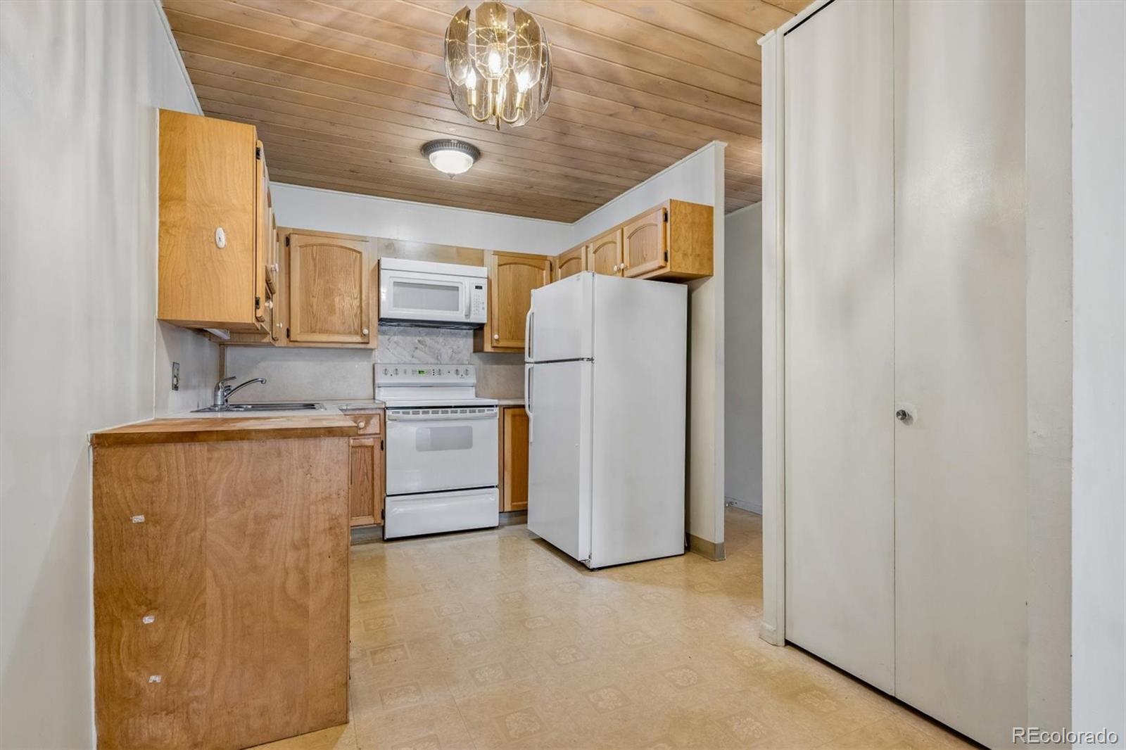 MLS Image #1 for 605 s clinton street 5a,denver, Colorado