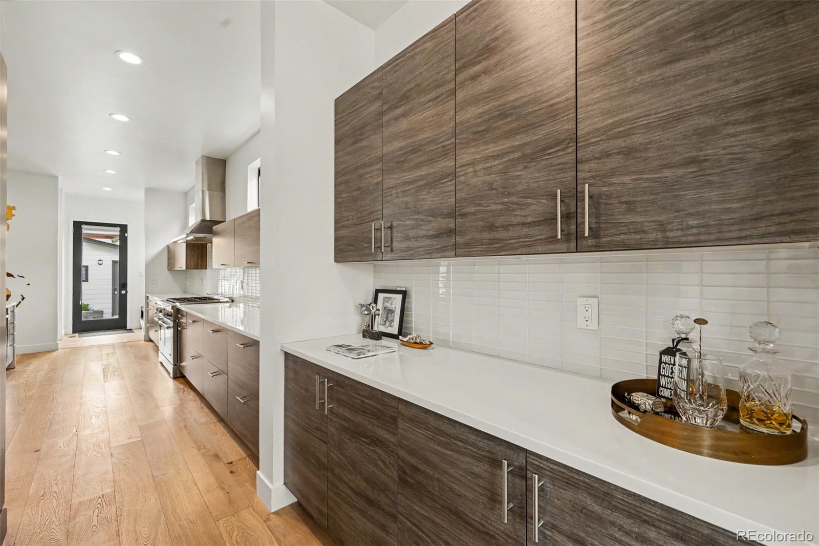 MLS Image #11 for 1275 s steele street,denver, Colorado