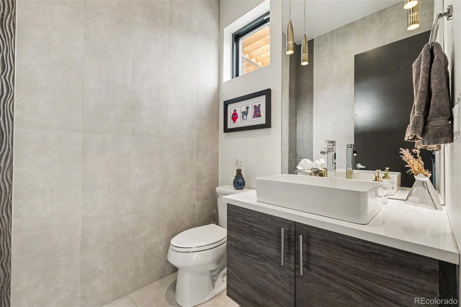 MLS Image #14 for 1275 s steele street,denver, Colorado