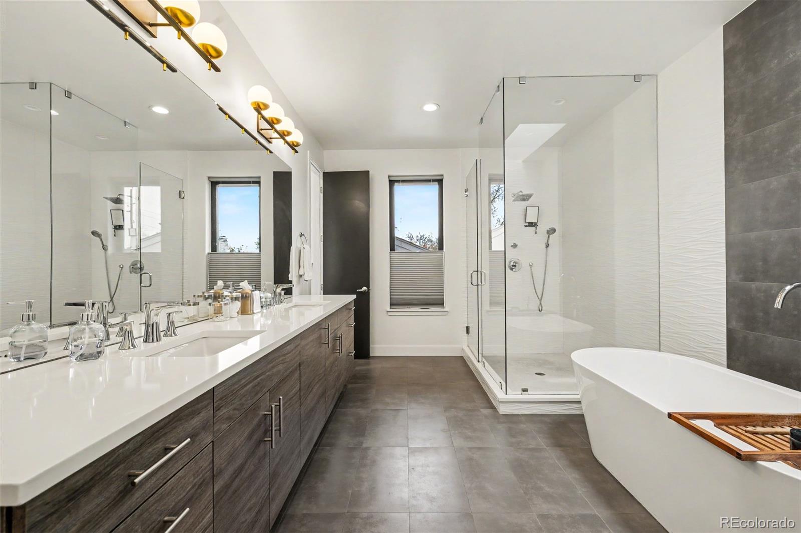 MLS Image #23 for 1275 s steele street,denver, Colorado